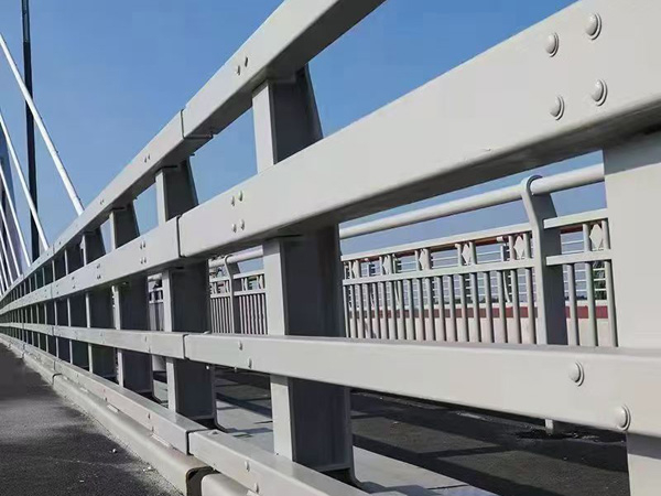 桥梁护栏